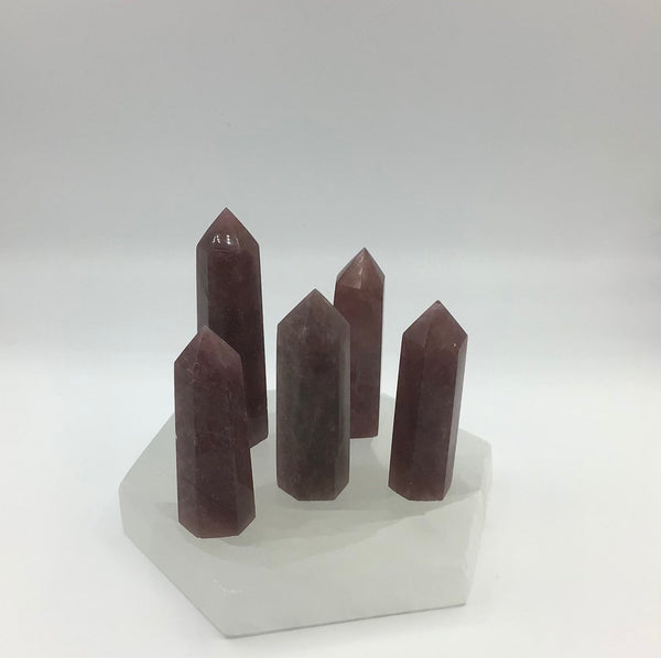 Strawberry Quartz Standing Points