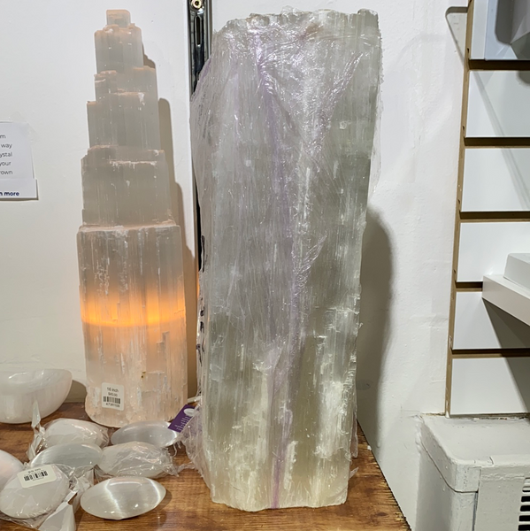 Selenite Log