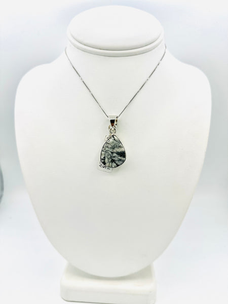 Rough Finolite pendant