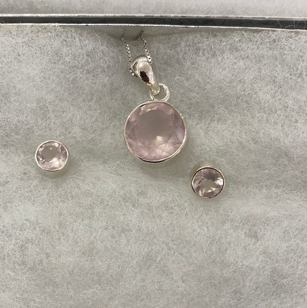 Sterling Silver Rose Quartz Round set